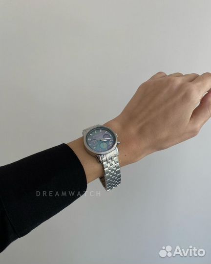 Часы Michael Kors 5021 с перламутровым циферблатом