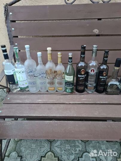 Бутылка стеклянная разного обьема