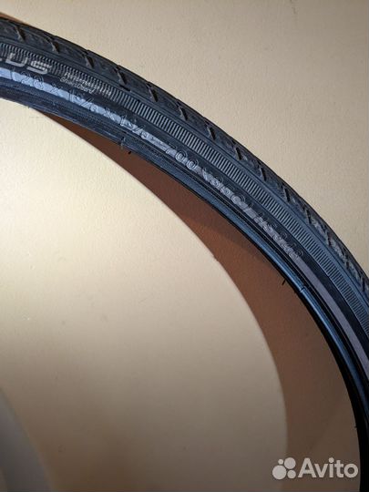 Покрышки для велосипеда Schwalbe 700 x 35 c