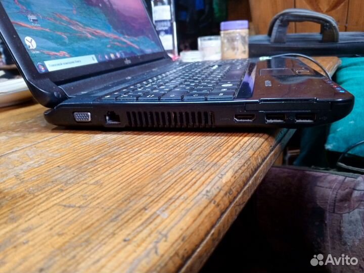 Ноутбук fujitsu