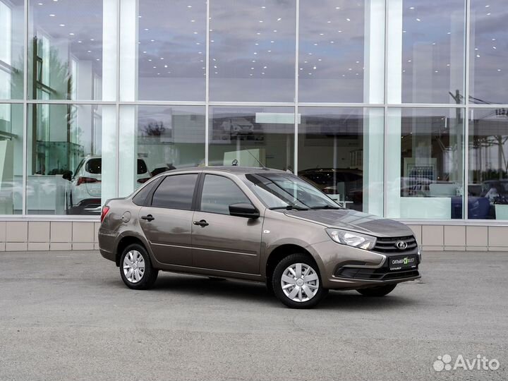 LADA Granta 1.6 МТ, 2021, 21 232 км