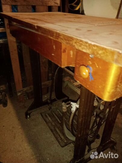 Швейная машина промышленная