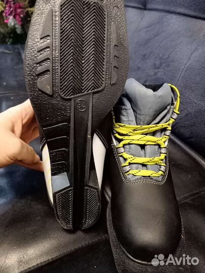 Лыжные ботинки детские 34