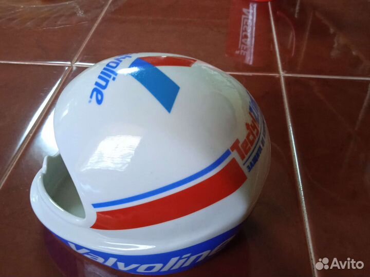 Пепельница шлем Гжель