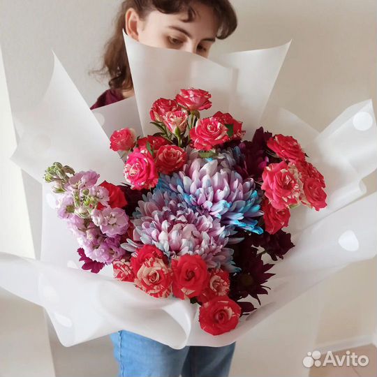 Помощник флориста