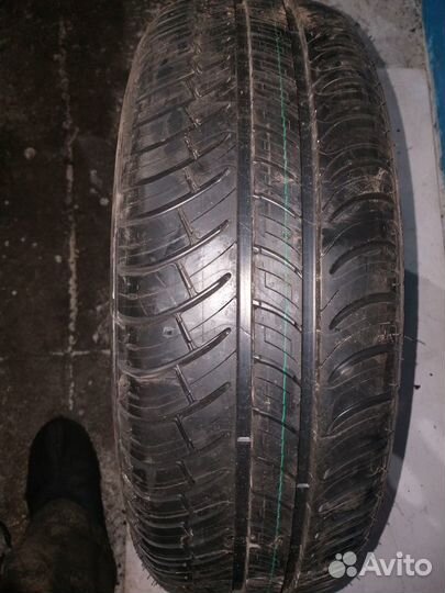 R15 Michelin Energy E3A 195/65, PCD 4x108 DIA 65