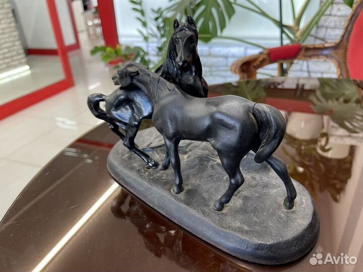 Каслинское литьё, Касл. Зав, Мочалин, кони на воле