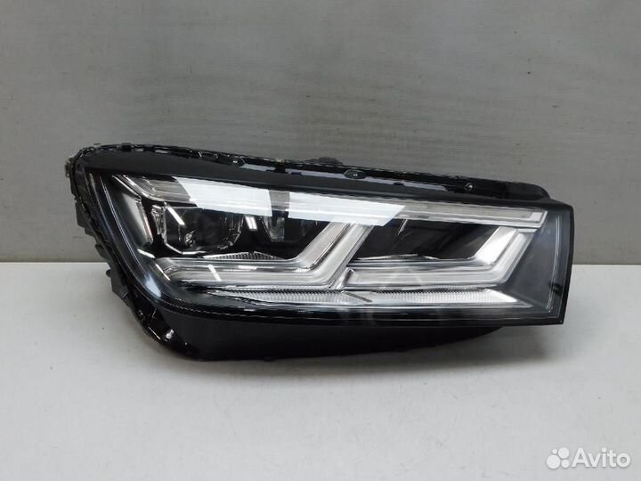 Фара правая Audi Q5/SQ5