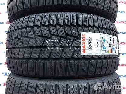 Maxxis SP02 Arctic Trekker 205/50 R17 93T