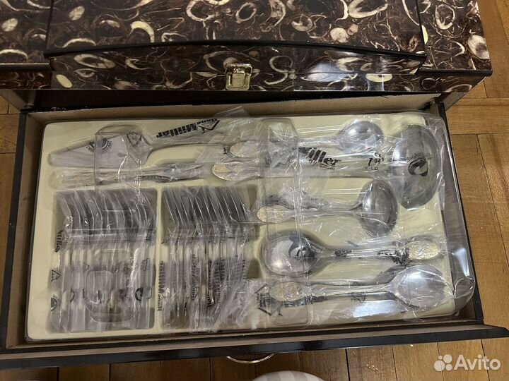 Набор столовых приборов