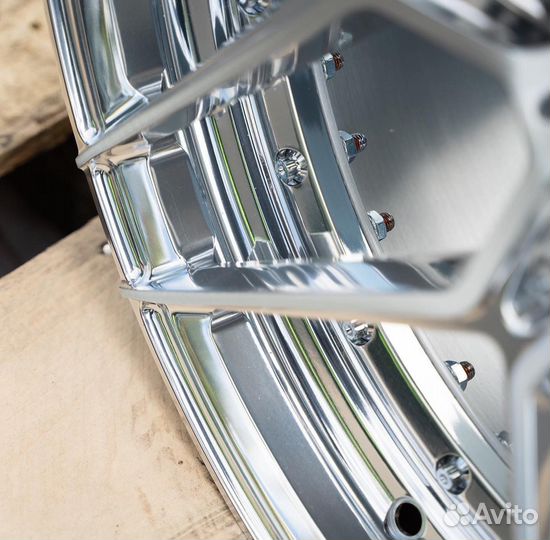 Диски кованые R19 GT Forged на Mercedes CLS