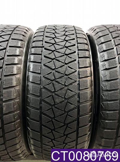 Bridgestone Blizzak DM-V2 275/55 R20 96T