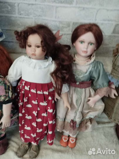 Куклы фарфоровые