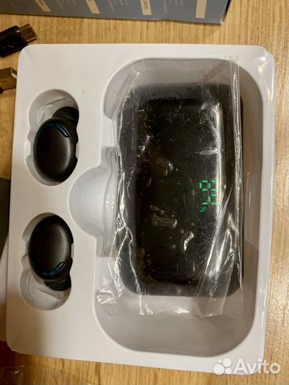 Наушники новые