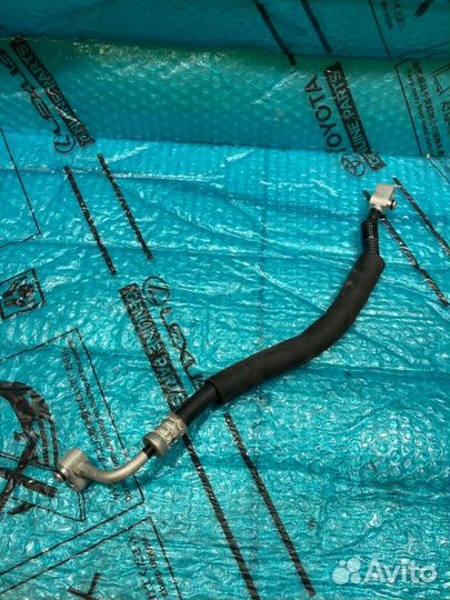 Трубка кондиционера Toyota Land Cruiser 200