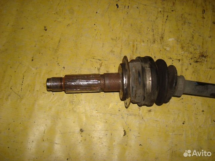 Привод задний левый Subaru Forester SJG