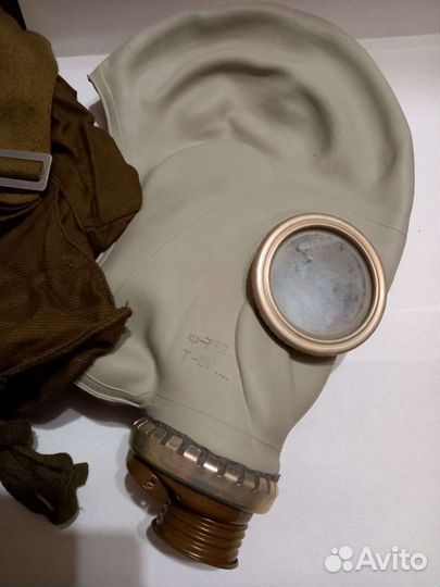 Противогазы гп5,стёкла,гофра,пукли