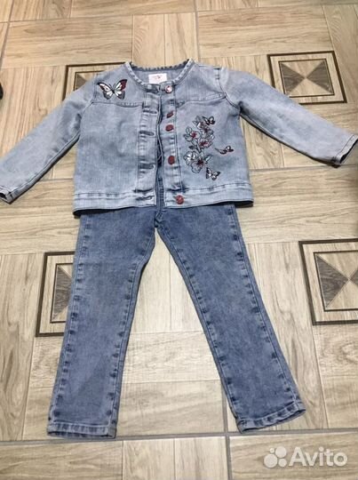 Джинсовый костюм для девочки
