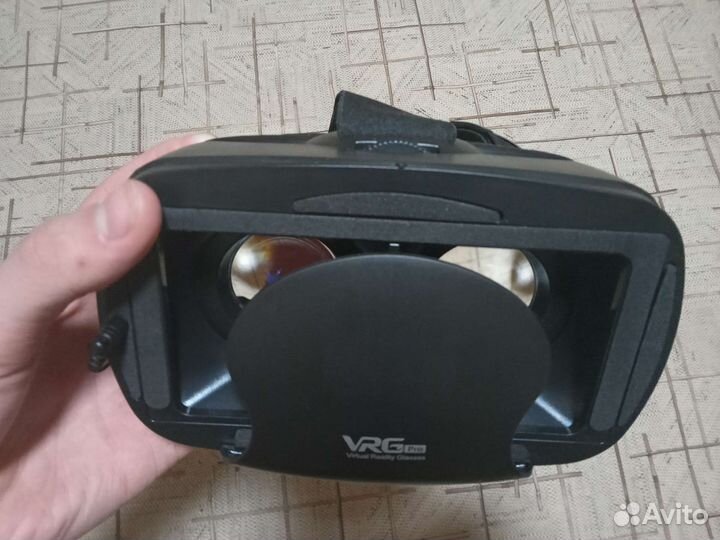 VR очки для телефона с джойстиком