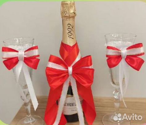 Украшения на шампанское и бокалы
