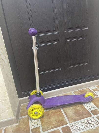 Самокат детский трехколесный бу