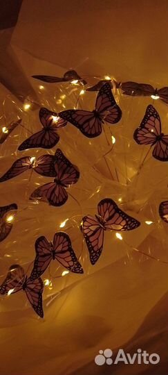 Светящийся букет из бабочек