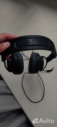 Проводные наушники JBL