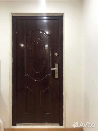 Дверь железный Б/У