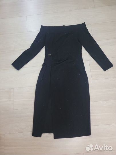 Платье одевалось пару раз