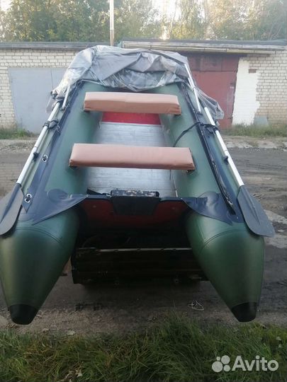 Лодка стингрэй320 +ходовой тент