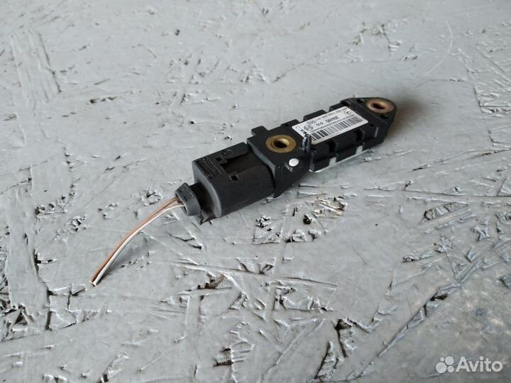 Датчик удара Mercedes E-Class W211