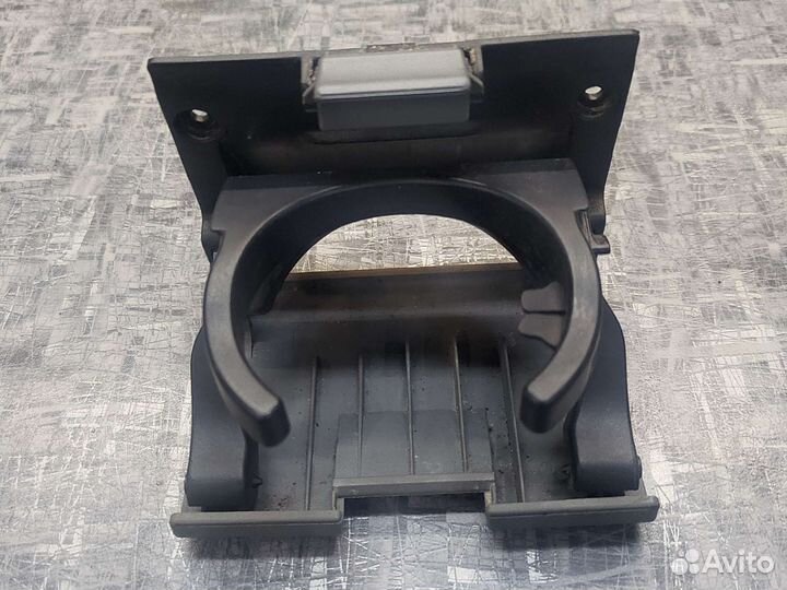 Подстаканник Крайслер гранд Вояджер караван 04-07г