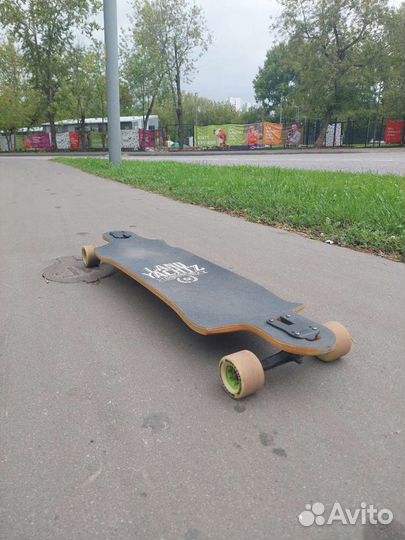 Лонгборд landyachtz Switchblade 38