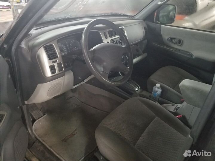 Разбор на запчасти Mitsubishi Montero Sport / Paje