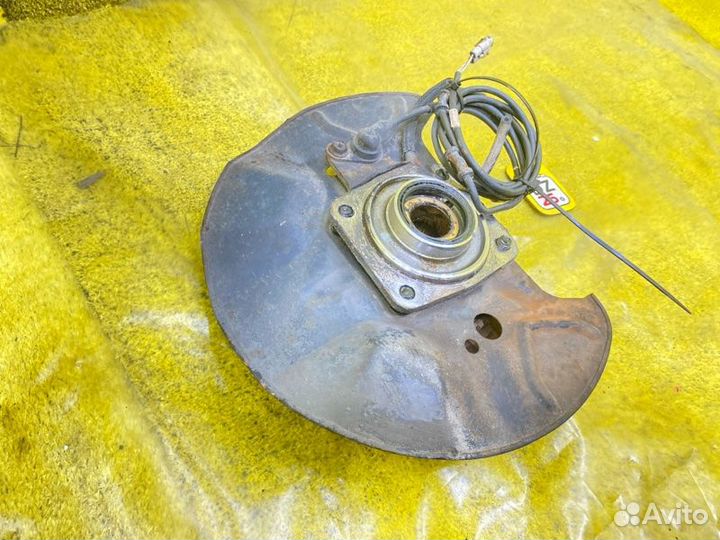 Ступица передняя правая Suzuki Jimny 145571