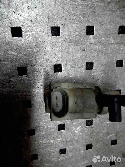 Клапан электромагнитный Audi A6/RS6/S6