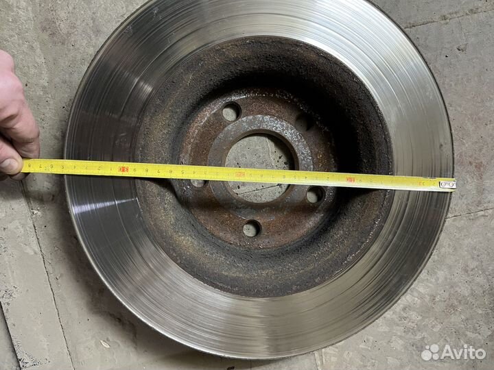 Тормозные диски jeep grand cherokee wk2