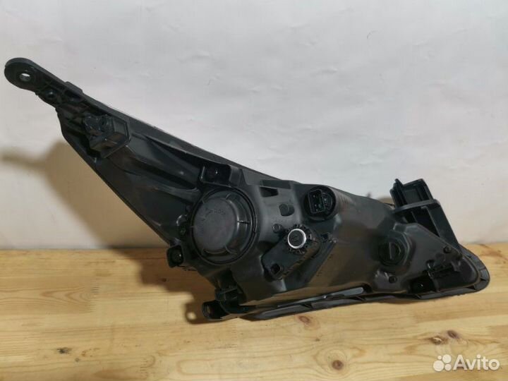 Фара левая Hyundai Solaris 2014-2017