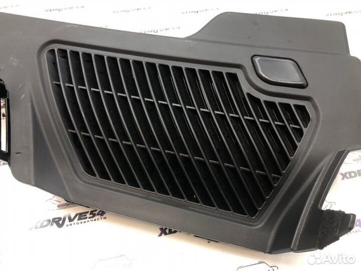 Направляющая шторки багажника задняя правая Bmw X5