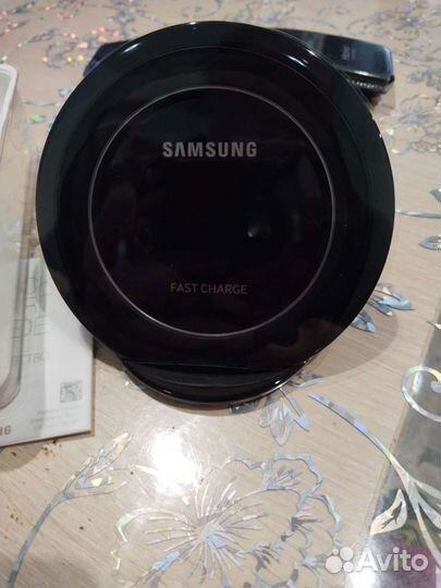 Беспроводная зарядка Самсунг