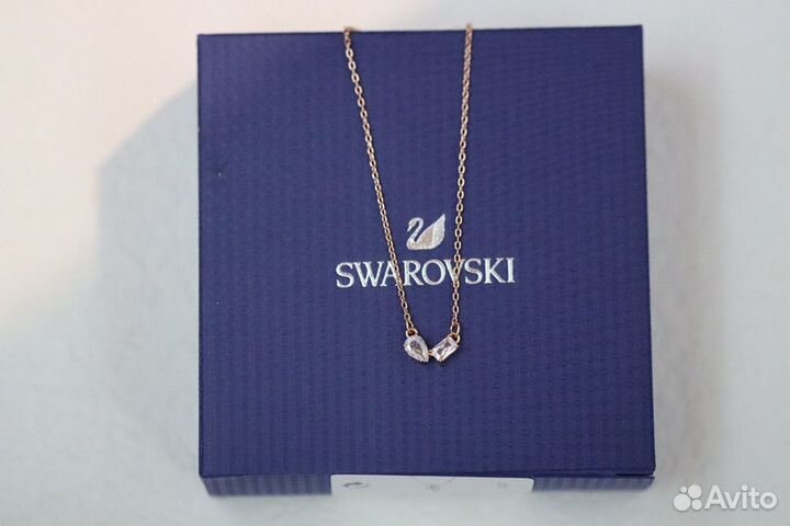 Swarovski колье
