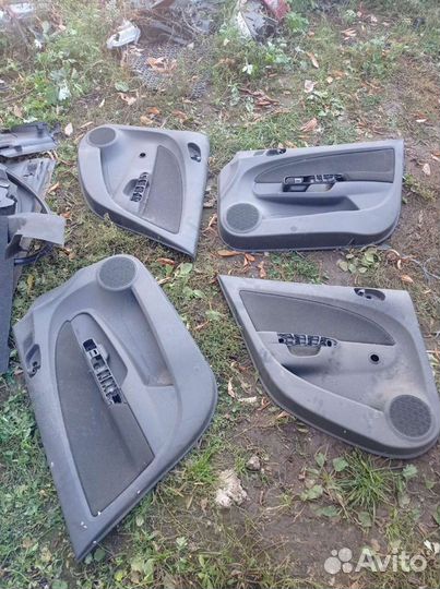 Опель корса д комплект обшивок двери