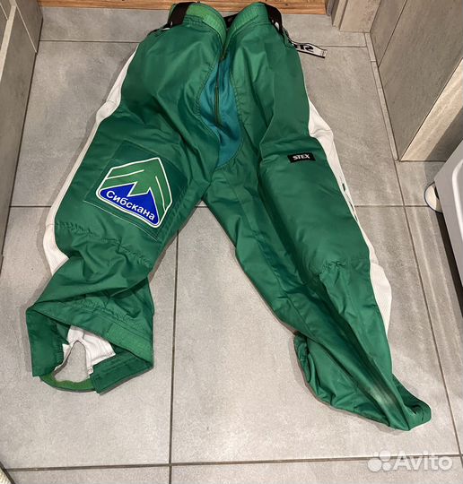 Бриджи для хоккея с мячом