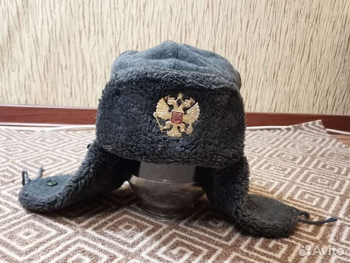 Шапка-ушанка с гербом России 56 размер