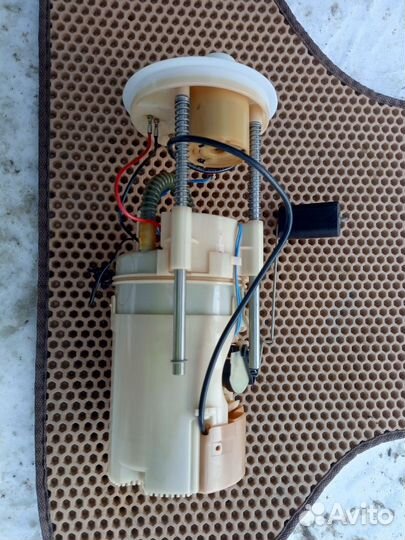 Бензонасос на BMW X6 E71