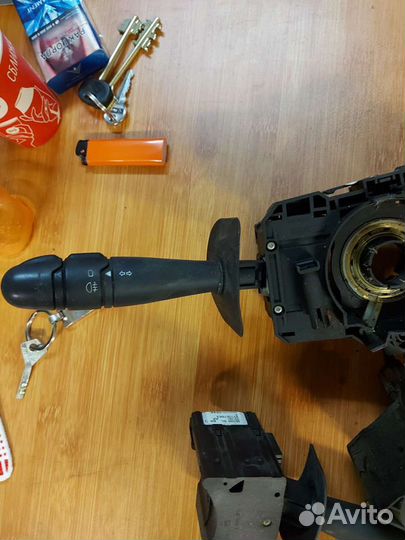 Рено логан, Симбол подрулевой переключатель