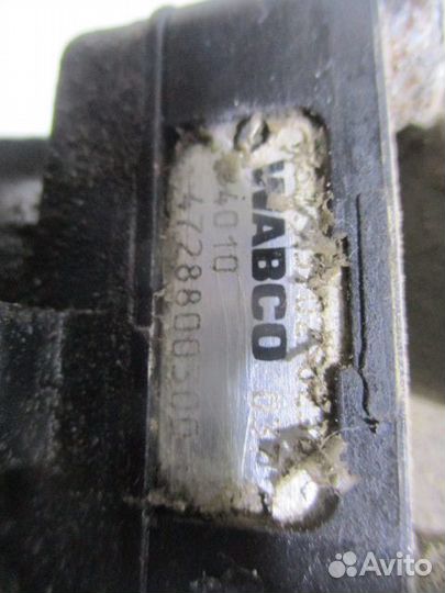 Кран уровня пола главный MAN 81259026238