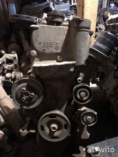 Двигатель volkswagen polo 1.6 CFN