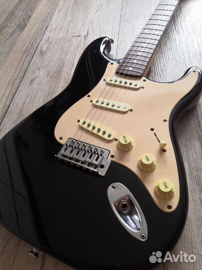 Fender Squier Bullet Strat