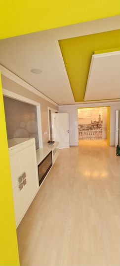 2-к. квартира, 71,4 м², 10/10 эт.